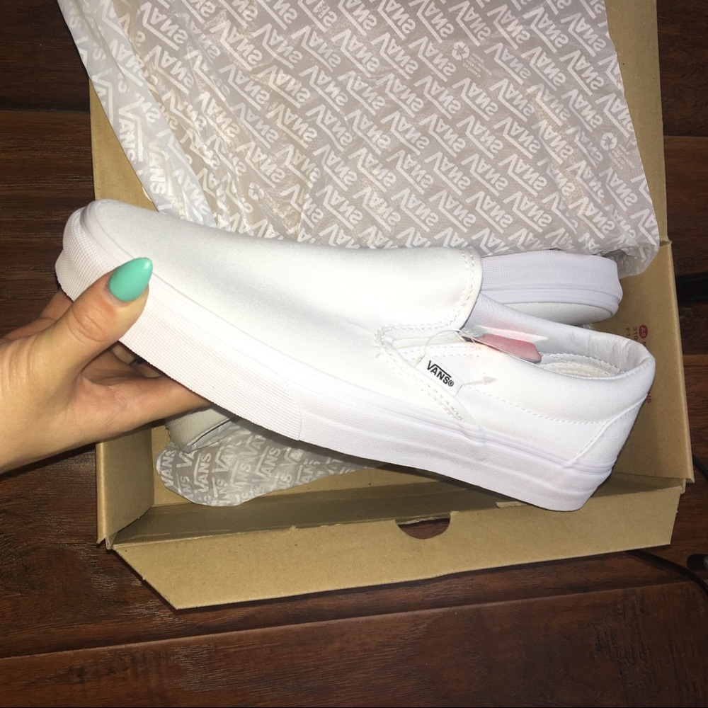Vans all white Classic slip on